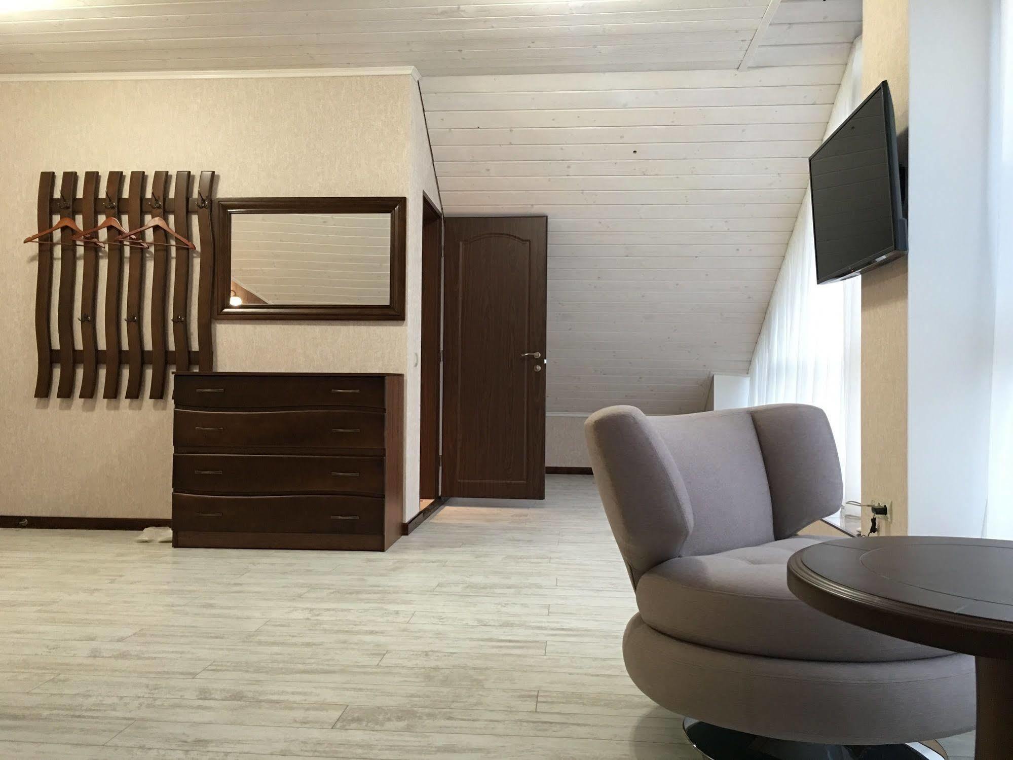 Carparosa Hotel Bukovel Bagian luar foto