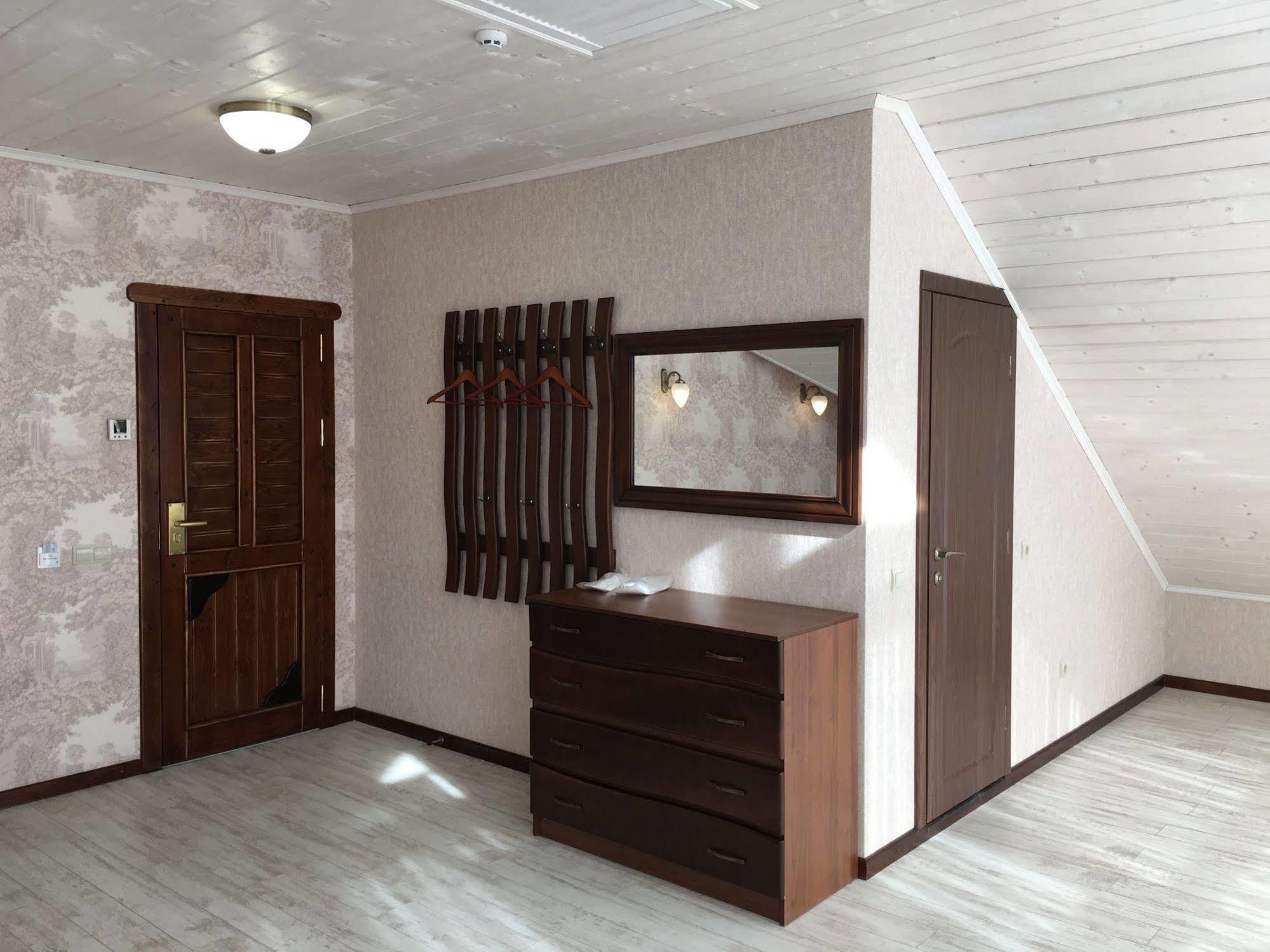 Carparosa Hotel Bukovel Bagian luar foto